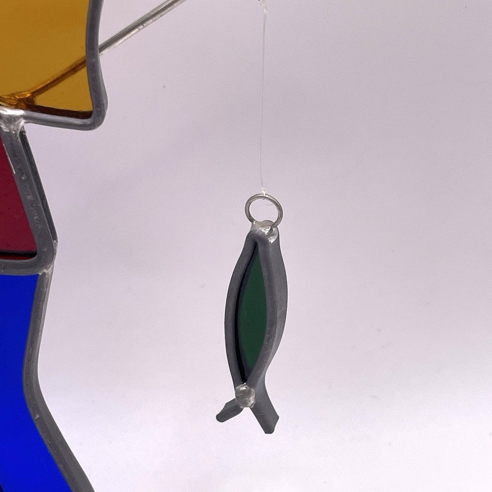Vintage Stained Glass‎ Suncatcher Fisherman Boy with Fishing Pole Cabin Decor 5" - Picture 8 of 8